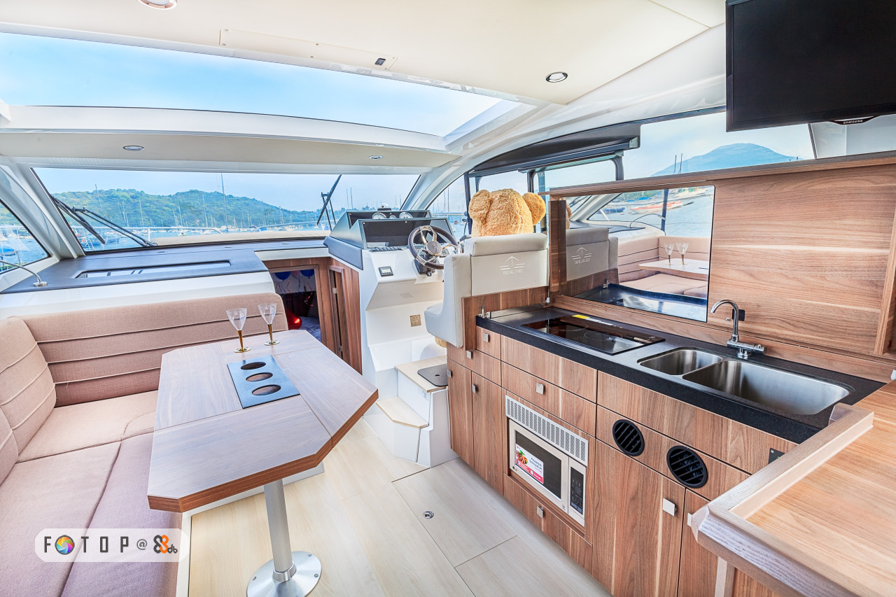 linkhere yachts service 游船河/西式游艇/香港区租船/ 西贡游船河