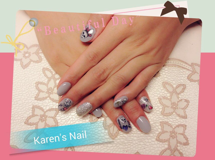 e a Karen's Nail,nail,finger,hand,nail care,manicure