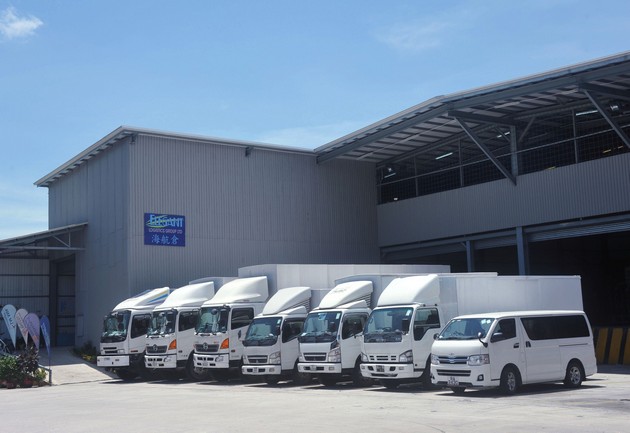 中港貨櫃及噸車貨運、散貨倉交收運輸、貨倉租賃、集裝箱(CFS)、貨櫃拆轉、供應商管理、冷凍貨運及船運訂倉等