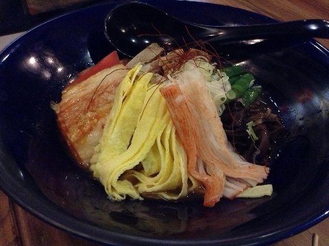 日本菜 拉麵 壽司 刺身 串燒料理 清酒 日本菜 拉麵 壽司 刺身 串燒料理 清酒