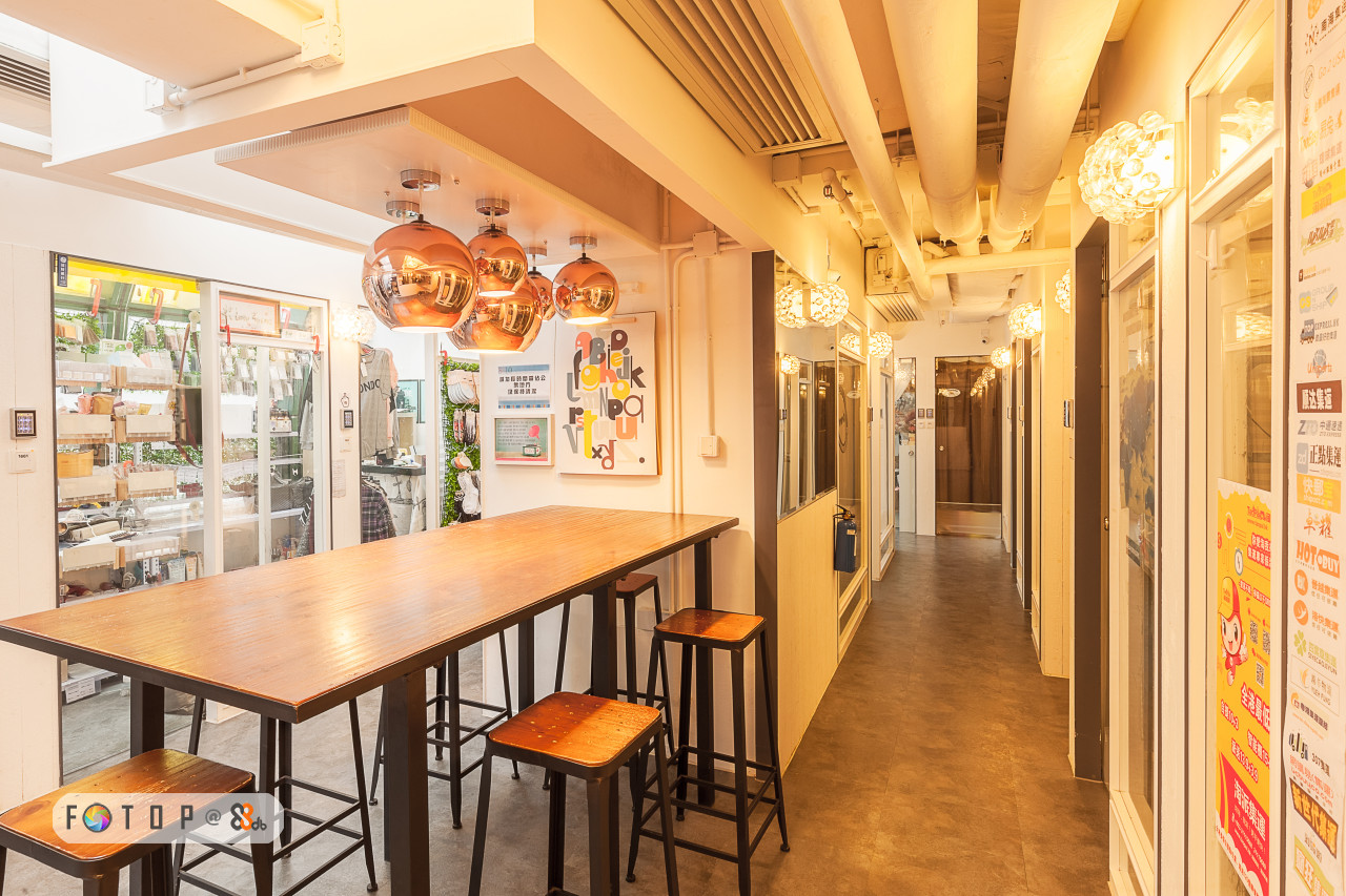 interior design,restaurant,ceiling,café,real estate