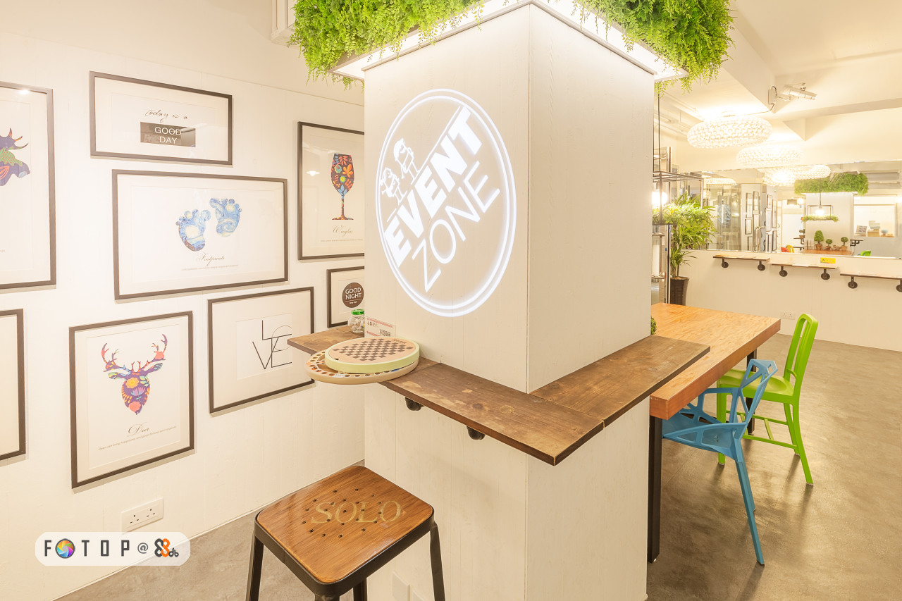 DAY 丰÷ FOTO P @ Sb,furniture,table,interior design,home