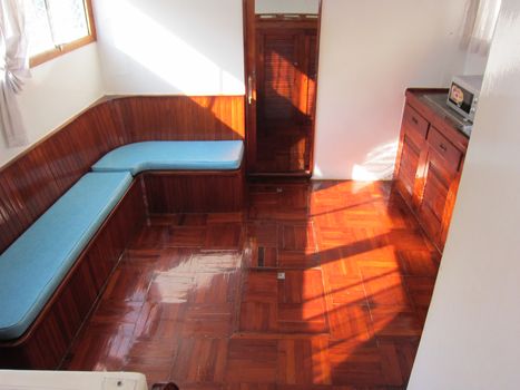 property,room,stairs,floor,hardwood