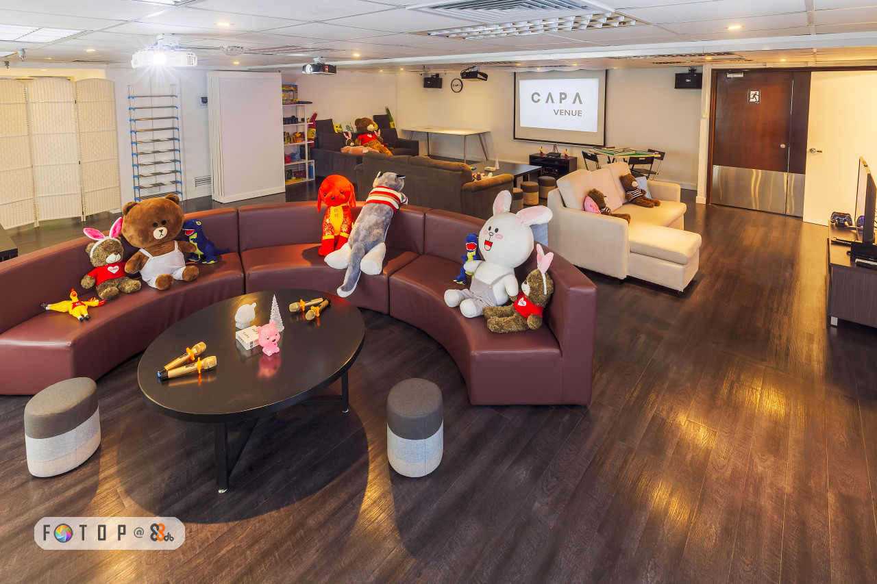 СЛРЛ VENUE,room,interior design,lobby,floor,flooring