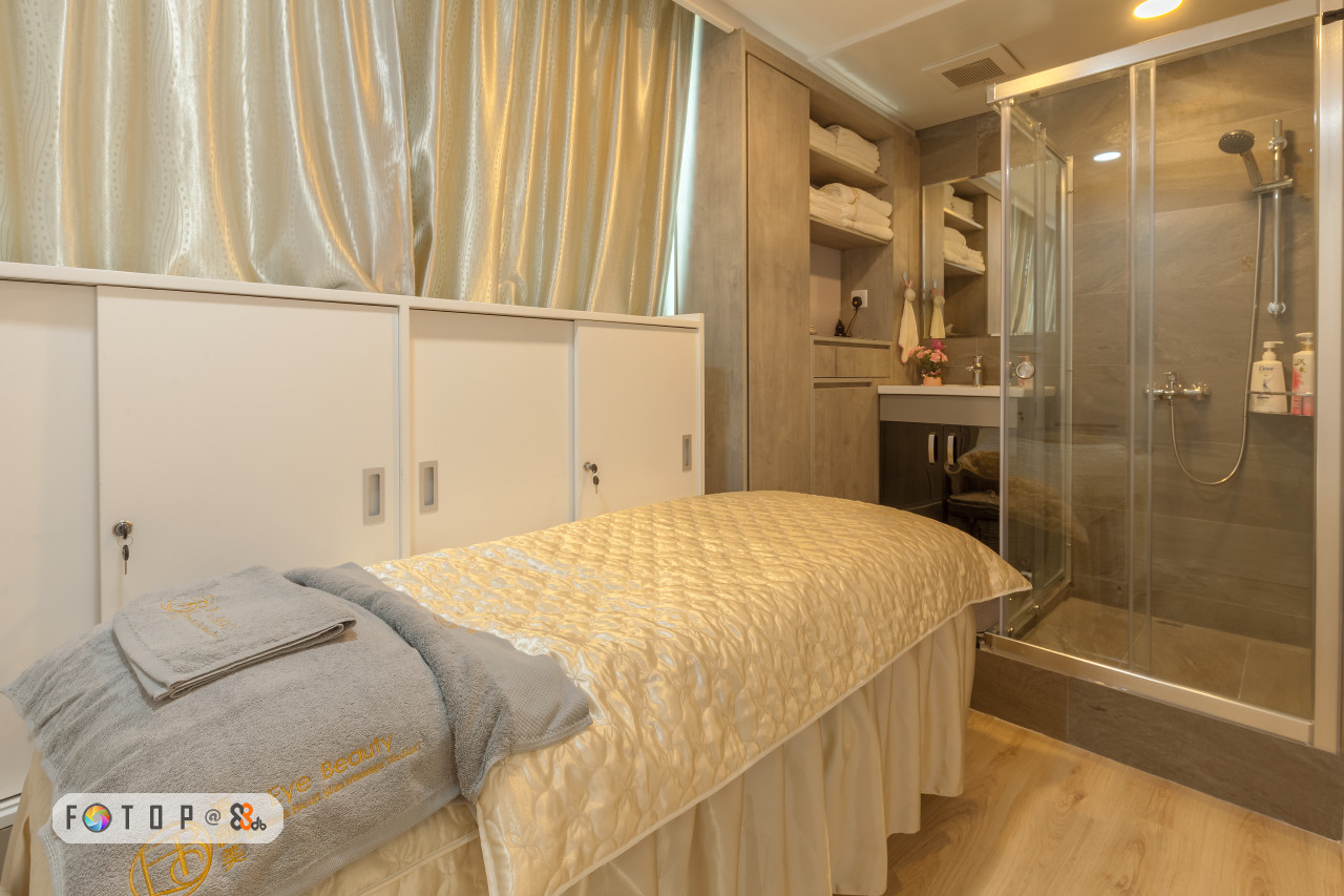 Room,Property,Bedroom,Furniture,Bed