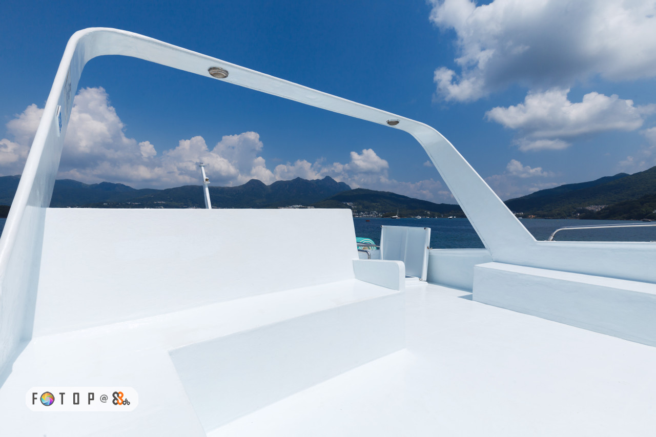 boat,yacht,watercraft,sky,water