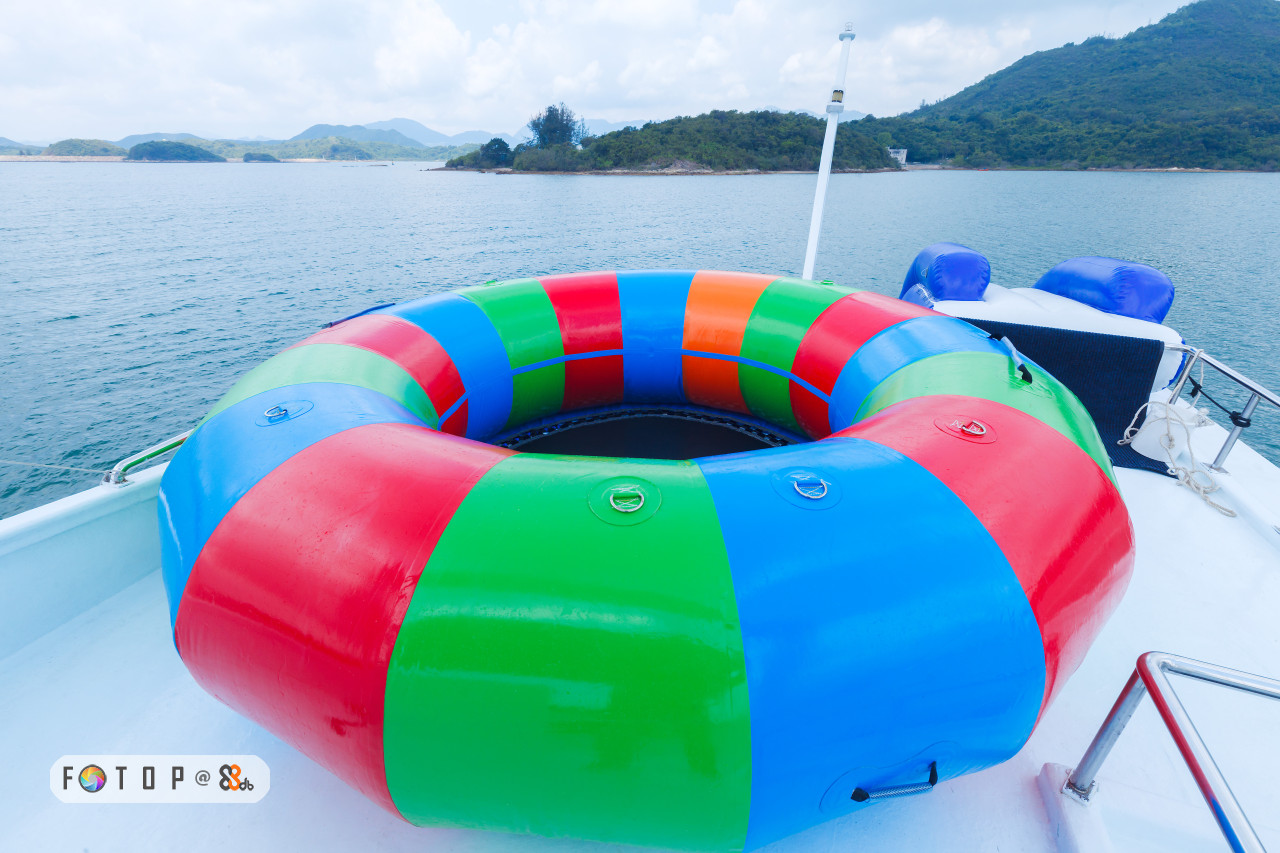inflatable,water transportation,leisure,boat,personal protective equipment