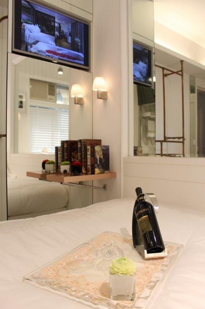 room,interior design,flooring,floor,