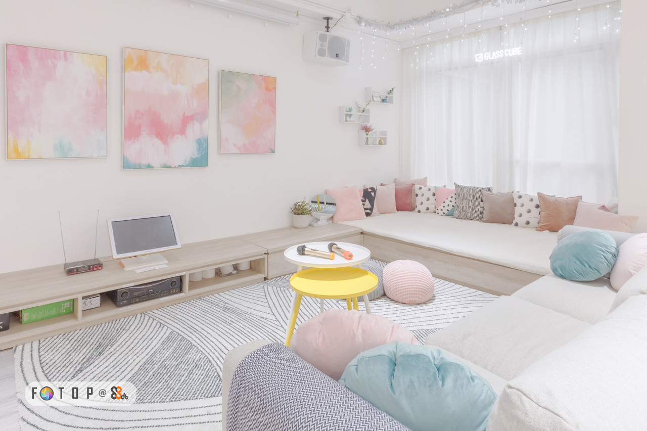 Room,Property,Furniture,Interior design,Product